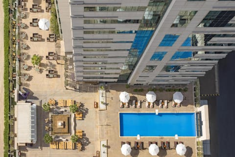 Pool view, Swimming pool