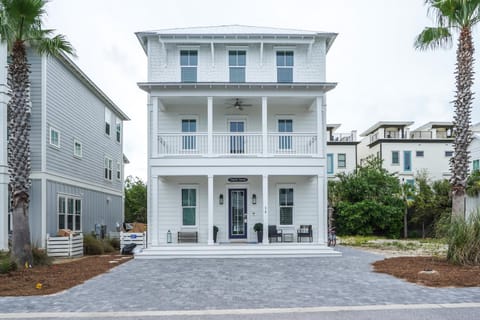 Property building, Street view