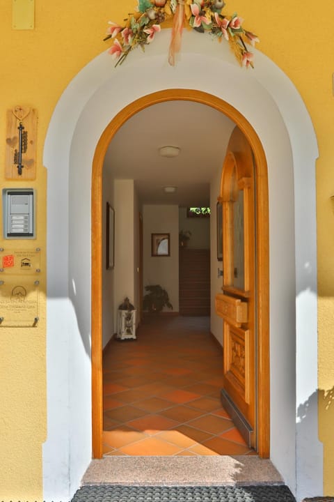 Property building, Lobby or reception