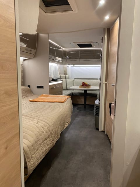 Przyczepa FOREMKA w Molo Surf Campground/
RV Resort in Pomeranian Voivodeship