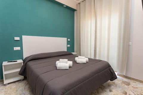 AD UN PASSO DAL MARE Bed and Breakfast in Praia A Mare