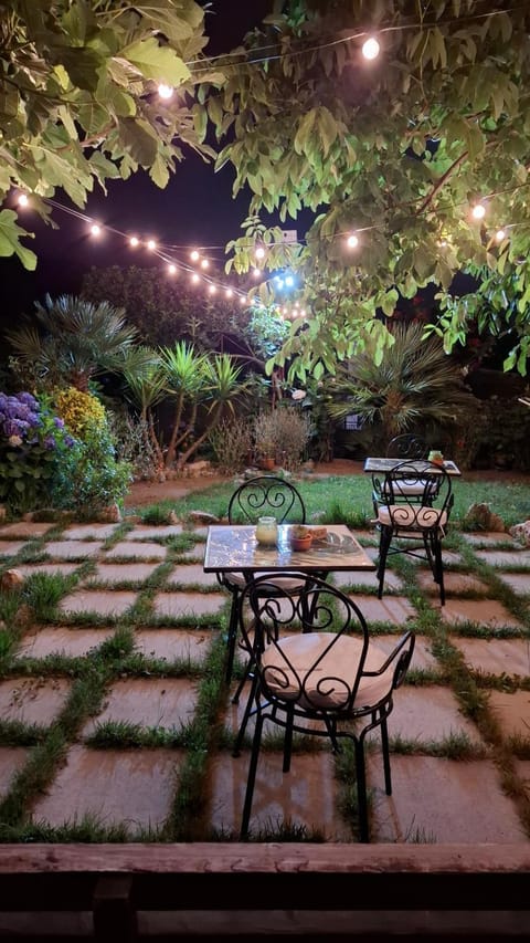 Patio, Garden, Garden view