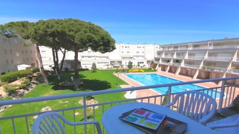 Garden, Balcony/Terrace, Garden view, Pool view, Swimming pool, Swimming pool