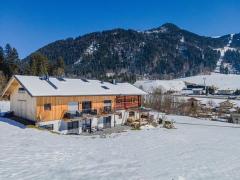 Property building, Winter