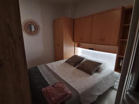 Appartement cosy Roscoff 50 m plage thalasso WIFI PARKING Apartment in Finistere