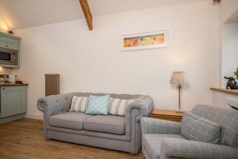 Luxury Holidays Yorkshire - Bancroft Cottage House in Bedale Beck
