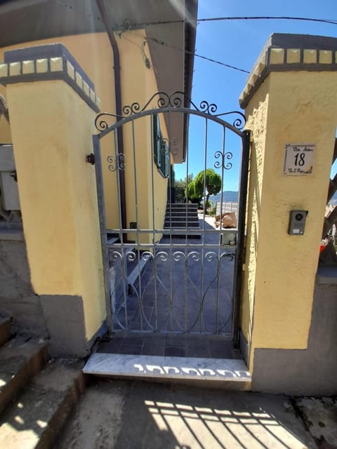 Atena House in La Spezia