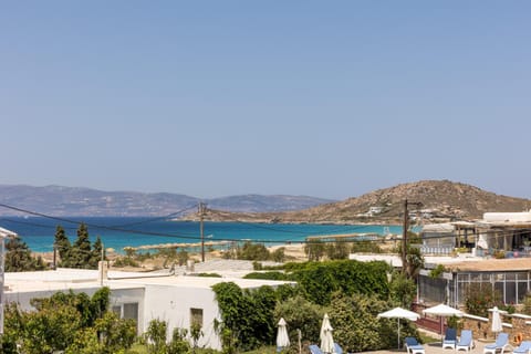 Aqua Naxos Apartments & Suites Bed and Breakfast in Agios Prokopios