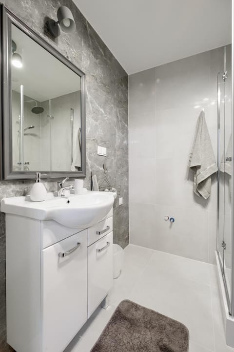 Niron Apartament Dom z Papieru Sztokholm Apartment in West Pomeranian Voivodeship, Poland