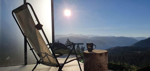 Balcony/Terrace, Mountain view, Sunrise