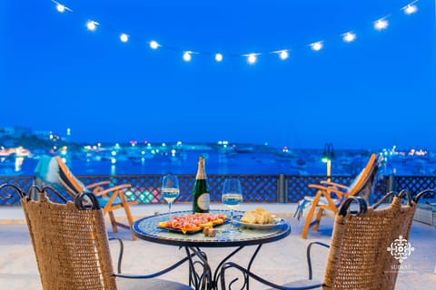 Balcony/Terrace, Balcony/Terrace, Seating area, Sea view, Sea view