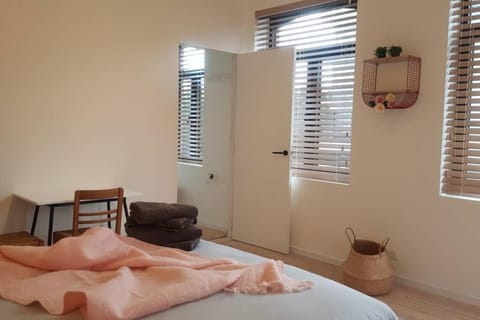 Tweepersoonskamer Lizette in Ieper! Apartment in Ypres