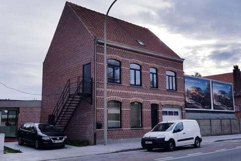 Tweepersoonskamer Lizette in Ieper! Apartment in Ypres