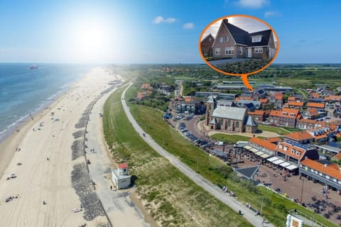 Luxe Kamer aan Zee Bed and Breakfast in Zoutelande