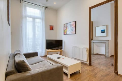 SCHUMAN 2 - Le bonheur de la Joliette Apartment in Marseille