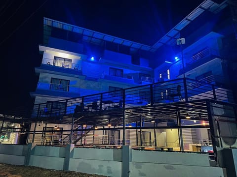 Property building, Balcony/Terrace