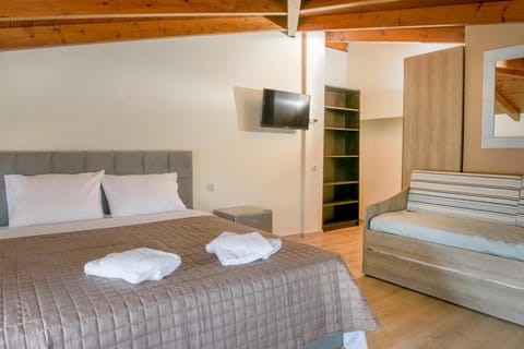 3D iliadis Suites Bed and Breakfast in Halkidiki