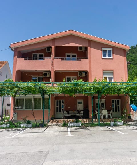 Perfect Location close to Jaz beach - Apartments Rora Knezevic Apartment in Budva Municipality
