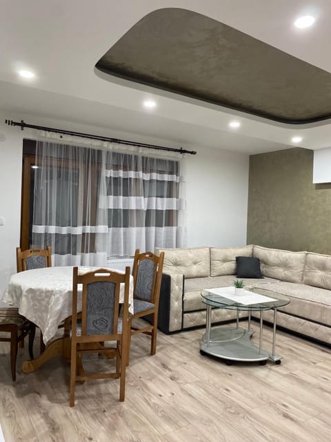 Zlatarska čarolija Apartment in Zlatibor District, Serbia