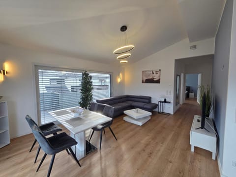 Panorama Penthouse Apartment in Fussen