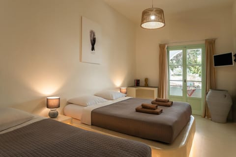 Orion Apartment in Naousa