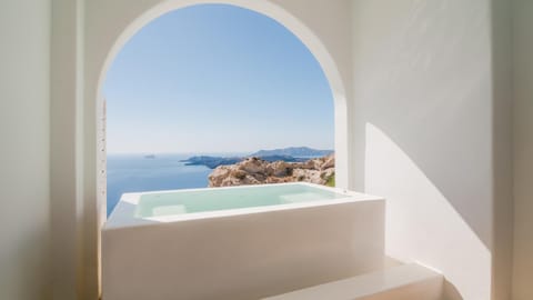 Apeiron Blue Santorini - Adults Only 14 plus - Apeiron Hotels Hotel in Mesaria
