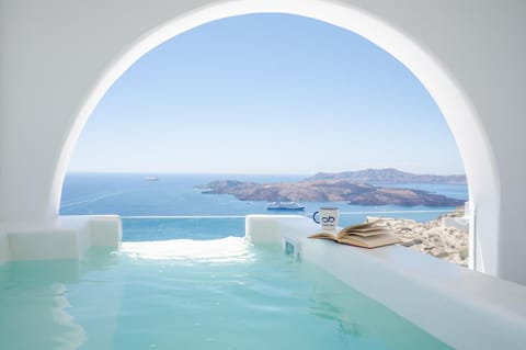 Nearby landmark, Day, Hot Tub, Sea view