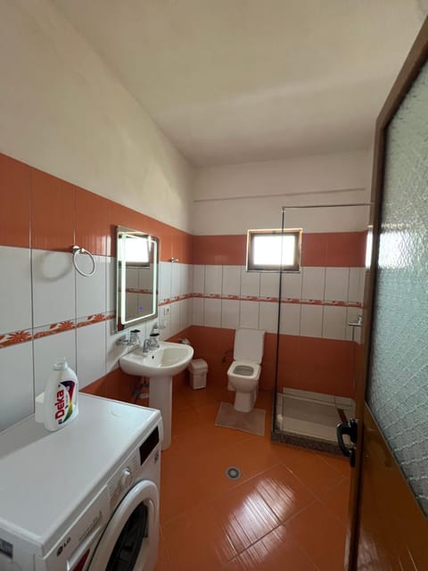 Glow Two Bedroom Apartment Apartment in Ksamil