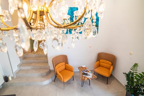 Lobby or reception, Seating area