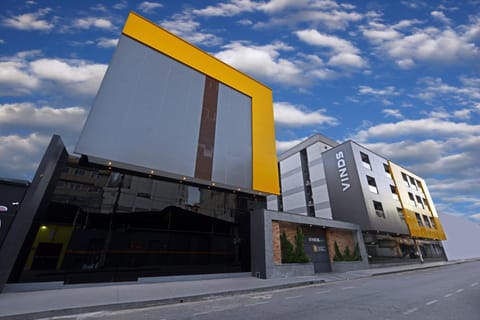 Property building, Facade/entrance