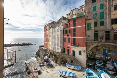 Life Class Apartment Apartment in Riomaggiore