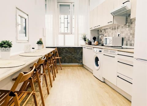 Palacio Real Citymad Apartment in Centro