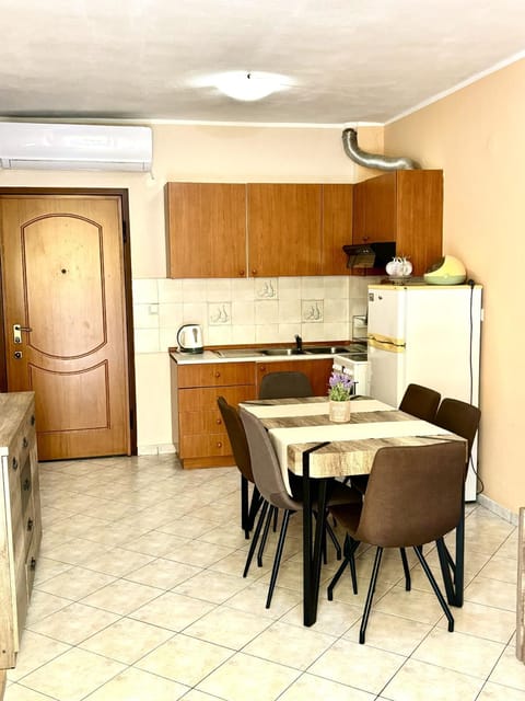 Mina Apartments Nea Kallikrateia Apartment in Halkidiki