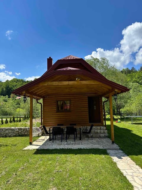Vikendica na Janju House in Federation of Bosnia and Herzegovina