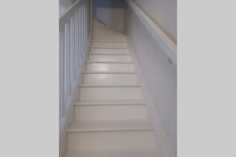 Appt 1 à 4 pers Cocoon,1,500 km sortie auto, 3 km Ctre Mâcon, PKG cour privée Apartment in Bourgogne-Franche-Comté