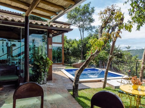 Solarium, View (from property/room), Lounge or bar, City view, Swimming pool