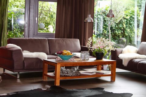 Lobby or reception, Seating area