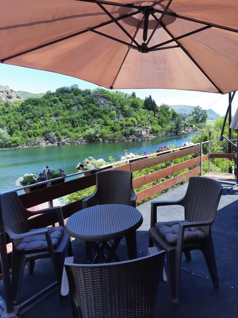 Mali Raj Apartmani Apartment in Podgorica Municipality, Montenegro