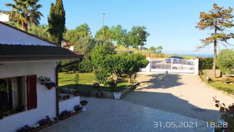 A Casa Di Nonna B&B Bed and Breakfast in Tortoreto