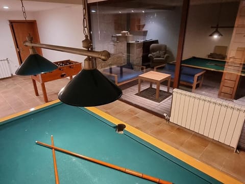 Billiard, Game Room, Living room