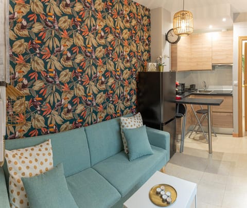 Kitchen or kitchenette, Living room, Dining area