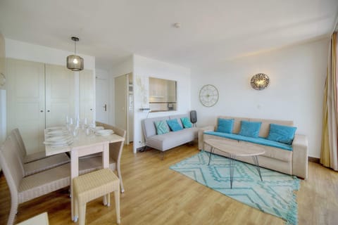 IMMOGROOM - sea view - Pool - Terrace - Parking - Wifi - AC Apartment in Cannes