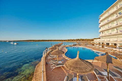 Balcony/Terrace, Swimming pool