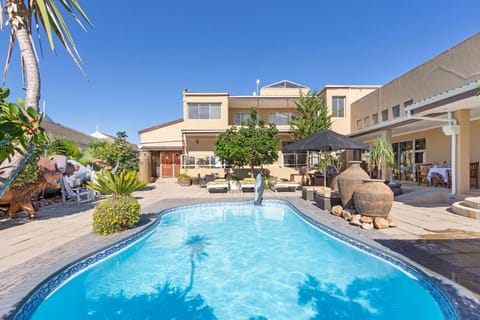 Property building, Swimming pool