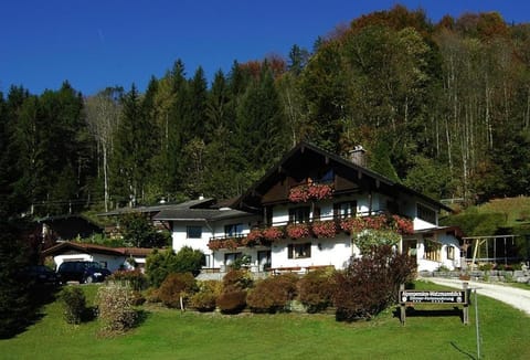 Alpenpension Watzmannblick Bed and Breakfast in Schönau am Königssee