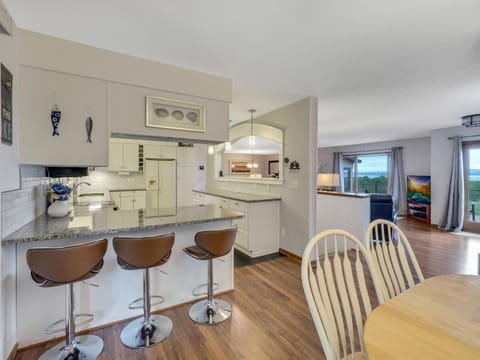 Harbor View Getaway House in Bay Harbor