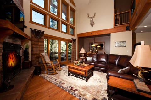 64 Engineer Drive House in Purgatory