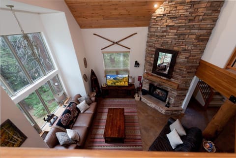 672 Beaver Circle House in Purgatory