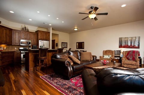 Crimson Cliffs Unit 5 House in Durango