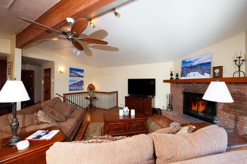 Sitzmark 13 House in Purgatory